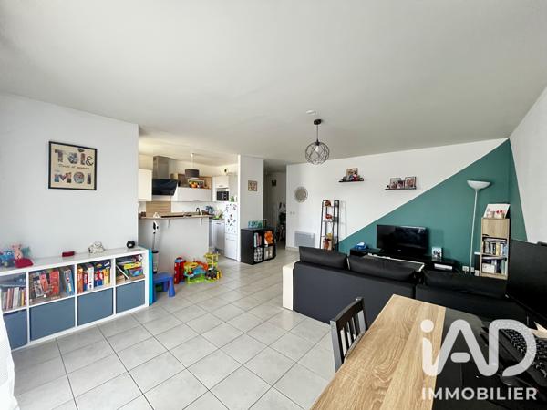 Appartement à vendre 3 pièces 66 m² Saint-Pierre-du-Perray