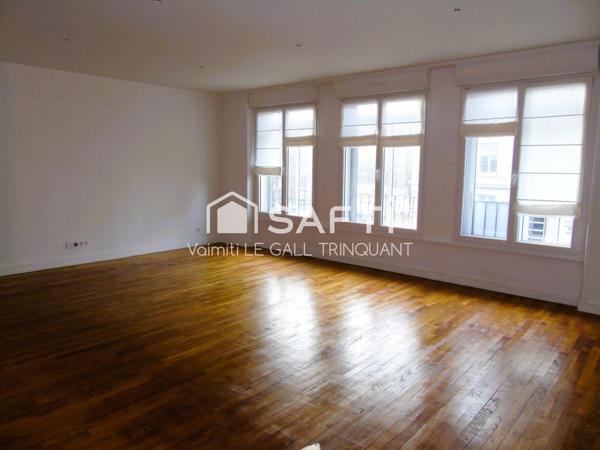 Bel appartement de 84m2 Triangle d'Or