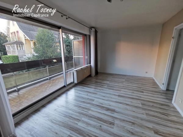 Belfort hyper-centre – Appartement T2 avec terrasse et balcon, un cocon rare au calme avec parking !