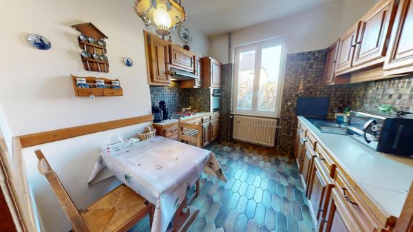 Maison familiale 6 pièces – 115 m² avec jardin et garage – Mulhouse secteur résidentiel