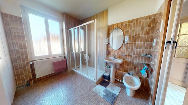 Maison familiale 6 pièces – 115 m² avec jardin et garage – Mulhouse secteur résidentiel