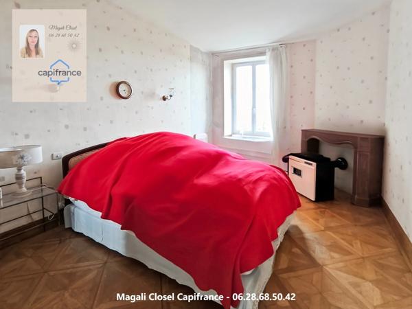 Maison de Maitre sur plus d'1,4 hectare + dépendances