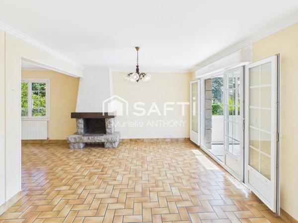 RARE. SUPERBE MAISON ENTIEREMENT RENOVEE !
