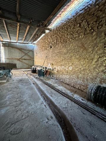 Terrain à SAINT-GEORGES-LES-BAILLARGEAUX, 86130 - 746m²