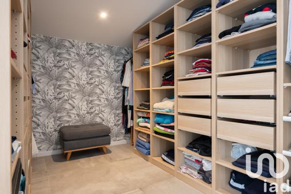 Maison à vendre 7 pièces 170 m² Cuers