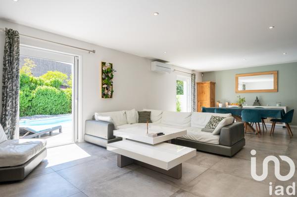 Maison à vendre 7 pièces 170 m² Cuers