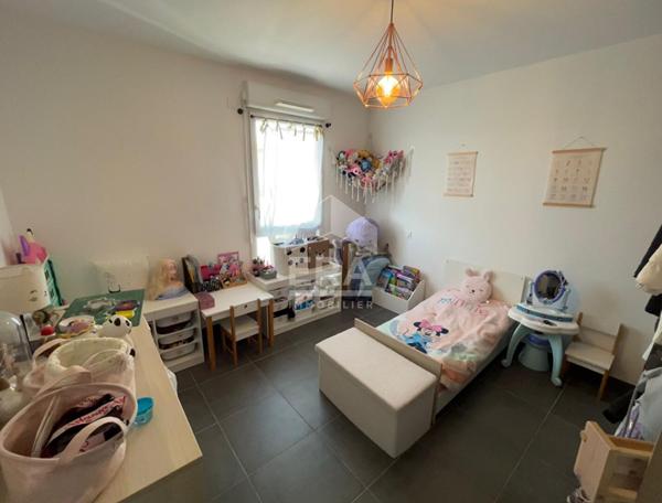 Vitrolles - Appartement T3 de 59.13 m2 avec terrasse 12,13m2 + garage