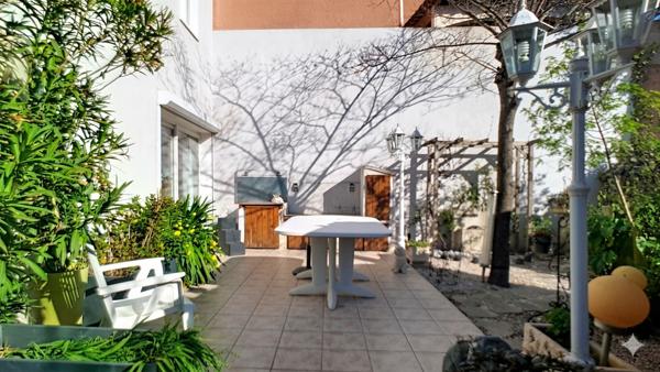 Maison 5 pièces à Châteauneuf de 97 m2 sur une parcelle de 407 m2