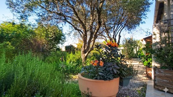 Maison 5 pièces à Châteauneuf de 97 m2 sur une parcelle de 407 m2