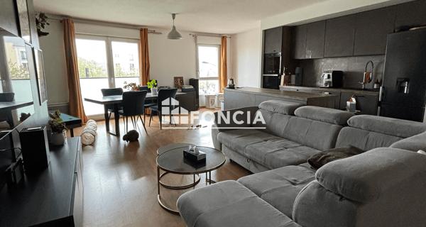 Location Appartement 3 pièces 81.7 m² - Nantes 44100