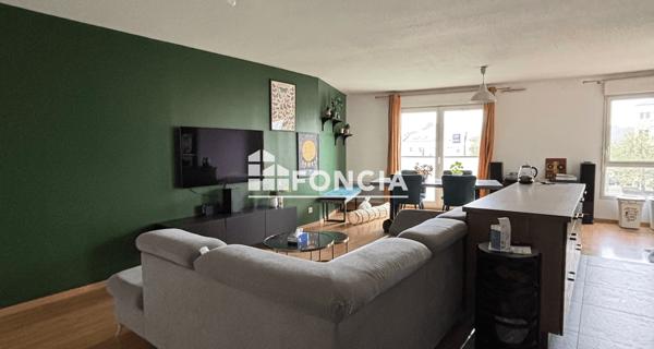 Location Appartement 3 pièces 81.7 m² - Nantes 44100