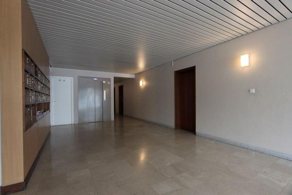 location grand studio avec parking proche commerces et iut quimper sud