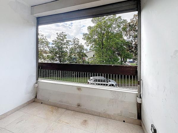 Valence Victor Hugo Sud Appartement 5 pieces 93.97 m2 utiles dernier etage 2 balcons et cave