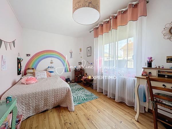 Millau (12100) Rez-de-villa rénové avec jardin et place de parking