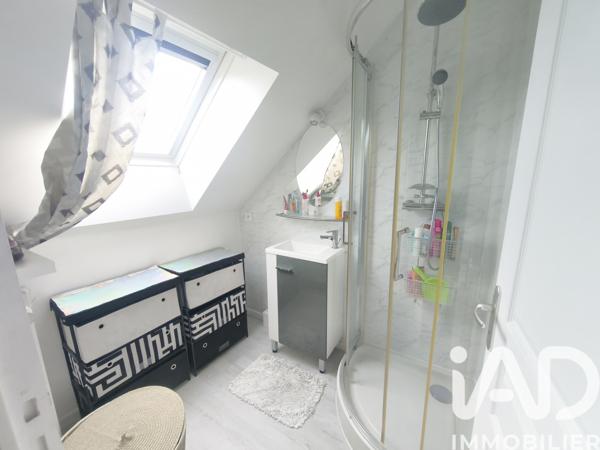 Maison à vendre 8 pièces 250 m² Villaines-la-Juhel