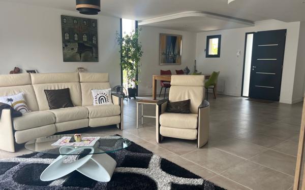 Maison à vendre    7 pièces • 160 m2 Chennevières-sur-Marne