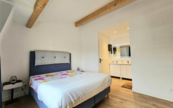 Maison à vendre    7 pièces • 160 m2 Chennevières-sur-Marne