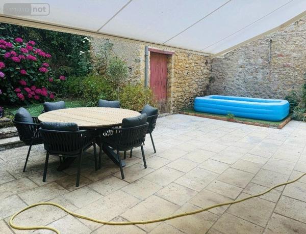 Maison de ville à vendre à Argenton-sur-Creuse dans l'Indre (36200), ref : 037/2660