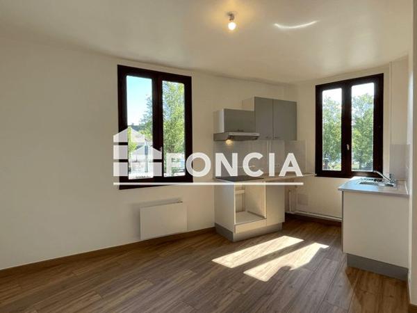 Location Appartement 2 pièces 55.24 m² - 1 RUE DU DOULT VITRAN Pont-audemer 27500