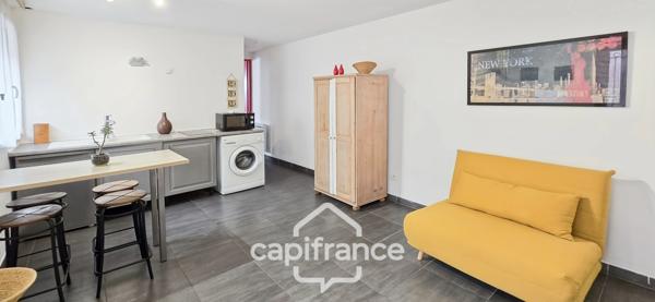 Maison à vendre 5 pièces SOLLIES VILLE (83)