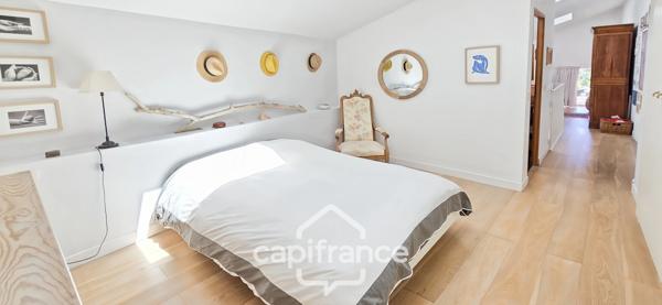 Maison à vendre 5 pièces SOLLIES VILLE (83)