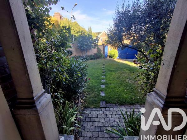 Maison à vendre 6 pièces 181 m² Mont-Saint-Aignan