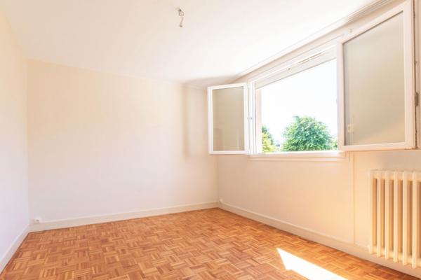 Appartement Melun 3 pièce(s) 66.56 m2