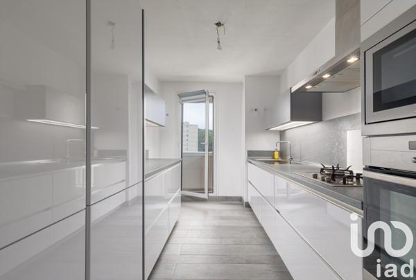 Appartement à vendre 4 pièces 77 m² Tassin-la-Demi-Lune