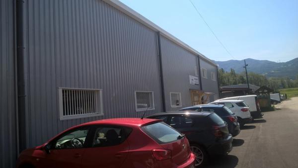 Locaux d'activités et bureaux loués à vendre SAINT JEOIRE PRIEURE (73)