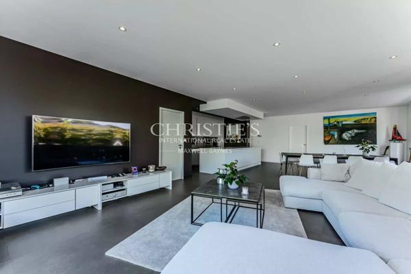 BORDEAUX – ST AUGUSTIN – Maison contemporaine de plain-pied 240m2 – 4 chambres – Jardin – Piscine – Parking