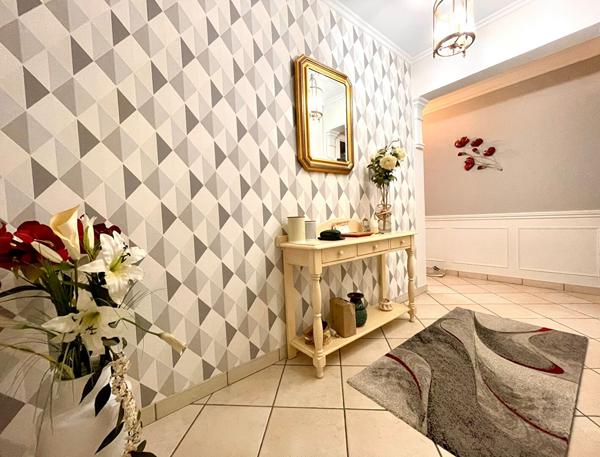 Appartement DIJON 5 Pièces 129 m² - Rez-de-jardin - Quartier Carrières Bacquin