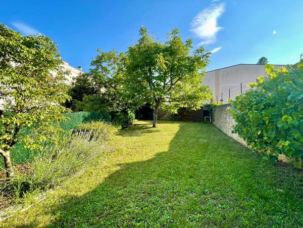 Appartement DIJON 5 Pièces 129 m² - Rez-de-jardin - Quartier Carrières Bacquin