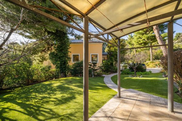 Vente Maison de luxe Marseille 8 11 Pièces 630 m²