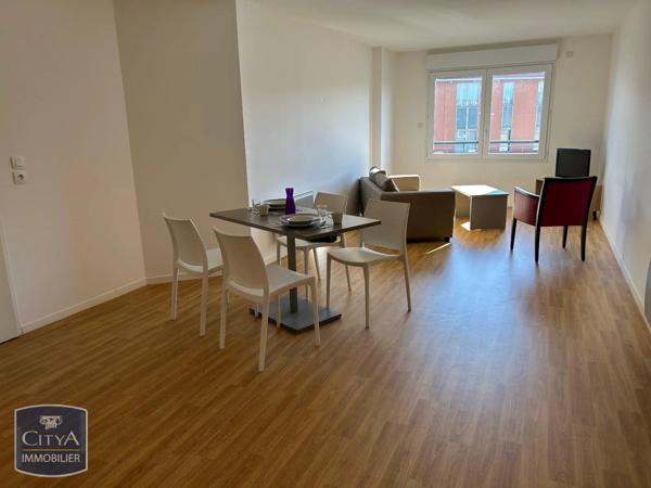 Appartement à louer 2 pièces 54.65m² Le Mans (72000)