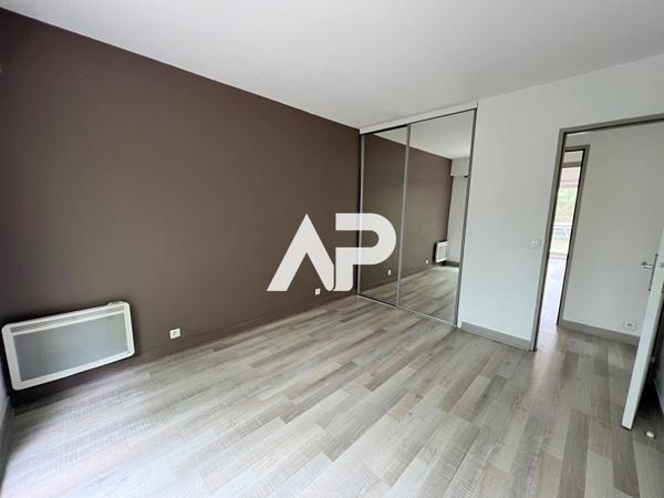 Appartement à Montmorency 3 pièces 71m2 Loyer 1 400 €/mois charges comprises **  - Référence  1697