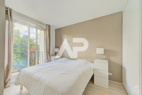 Appartement Rueil Malmaison 3 pièce(s) 72.9 m2 579 000 € **  - Référence  18458