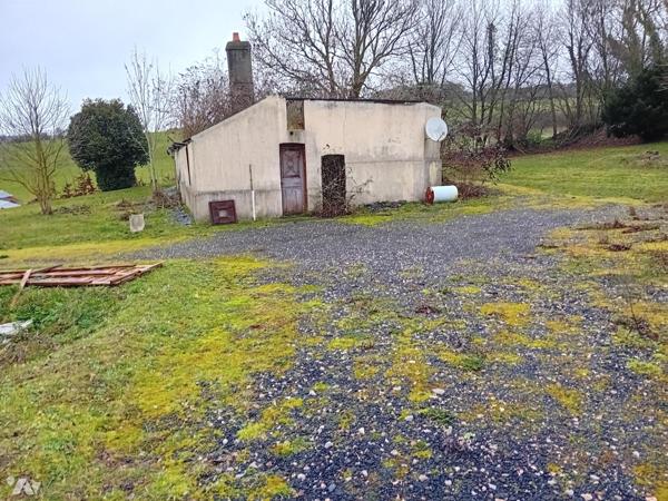 Terrain édifié d'un bâti sinistré.