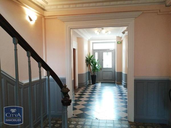 Appartement à louer 2 pièces 53m²