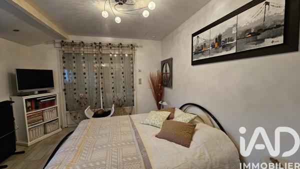 Maison à vendre 6 pièces 150 m² Le Neubourg