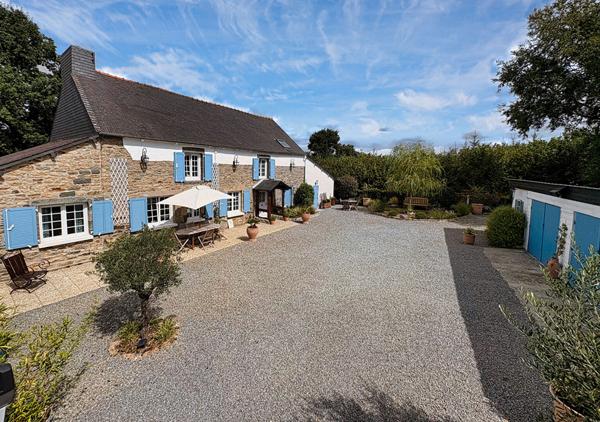 Généreuse & confortable maison de campagne - Le Mené 22330