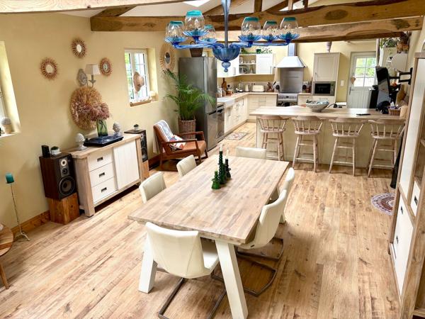 Généreuse & confortable maison de campagne - Le Mené 22330