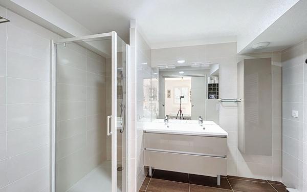 Appartement à vendre    4 pièces • 104 m2 Antibes