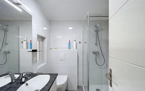 Appartement à vendre    4 pièces • 104 m2 Antibes