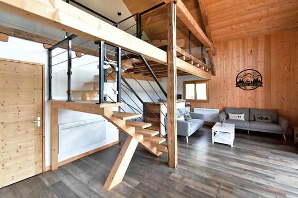 Verchaix (74440) Propriété d’exception 430 m² rénovée, vue montagnes, 17 000 m² en zone naturelle, proche Grand Massif