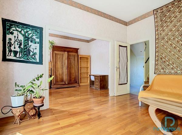 Maison mitoyenne - proche du centre de Bourg-en-Bresse