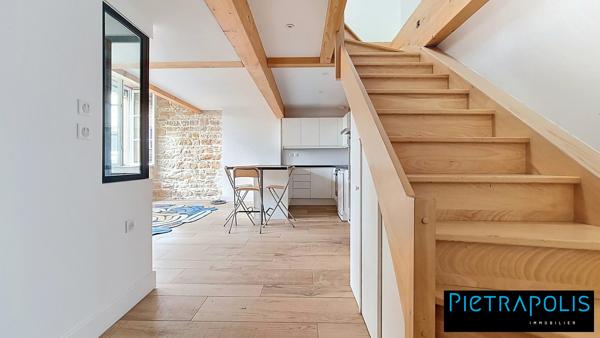 CLIMATISE - Rue Ney - DUPLEX en DERNIER ETAGE - T5 de 86 m²