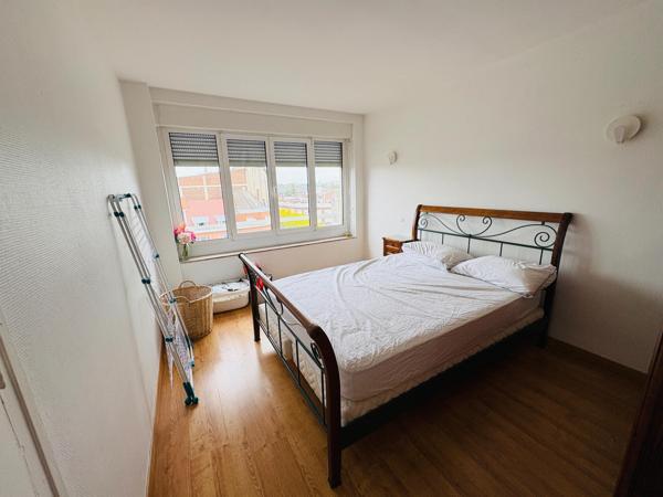 Appartement 3 chambres, un parking place d'Armes