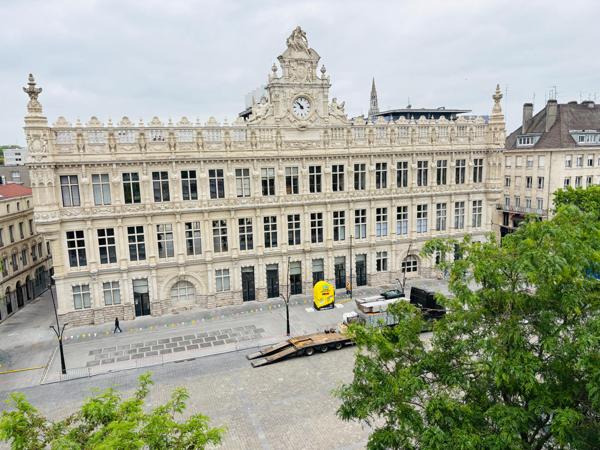 Appartement 3 chambres, un parking place d'Armes