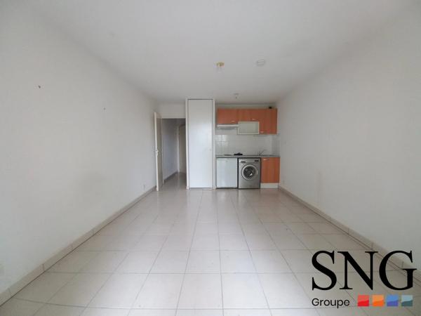 Appartement à louer 1 pièces MONTREJEAU (31)