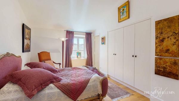 DOMAINE DE PRESTIGE XIXème ENTIÈREMENT RESTAURE SUR 10 Ha